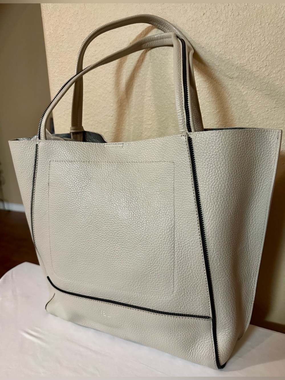 Botkier Pebbled Leather Tote Bag Light Taupe Cream Large Shoulder Bag - Picture 7 of 11